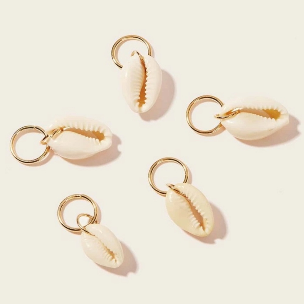 3/$30 Cowrie Shell Hair Ring Set of 5 - Picture 3 of 6